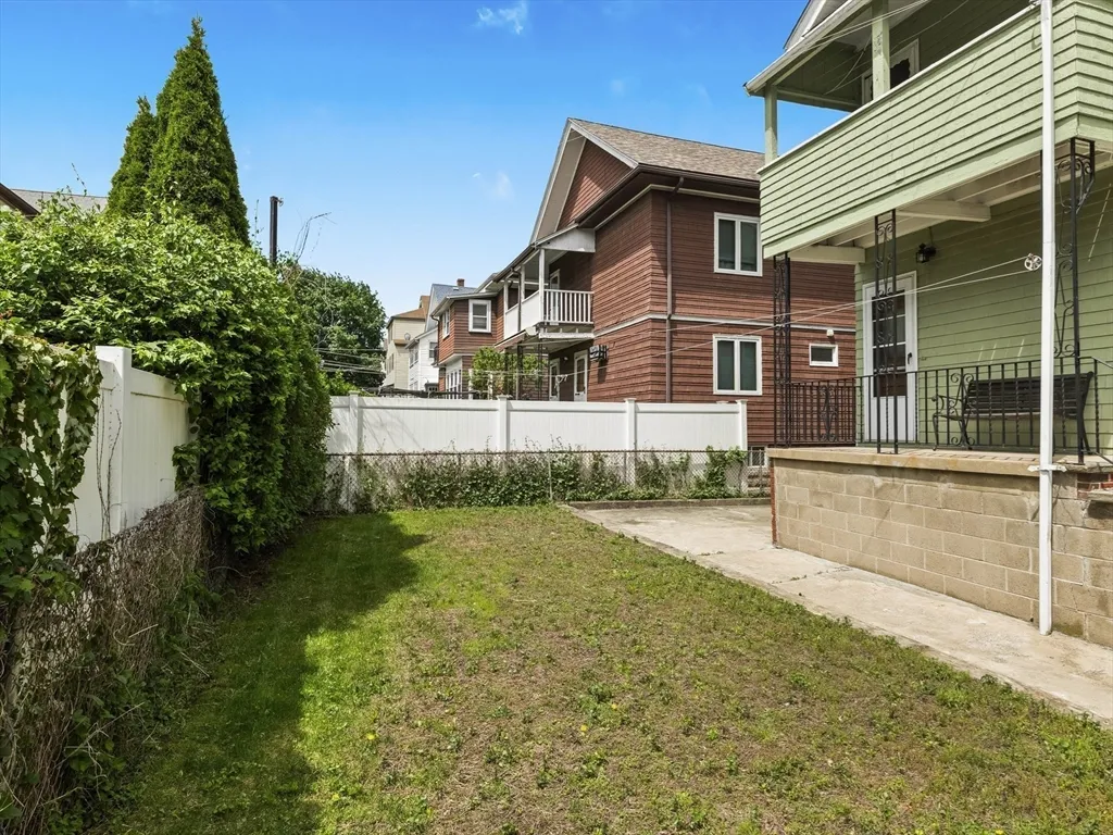 2 bed, 1 bath apartment for rent at 35 Wright Ave Unit 1, South Medford — photo 16 of 17