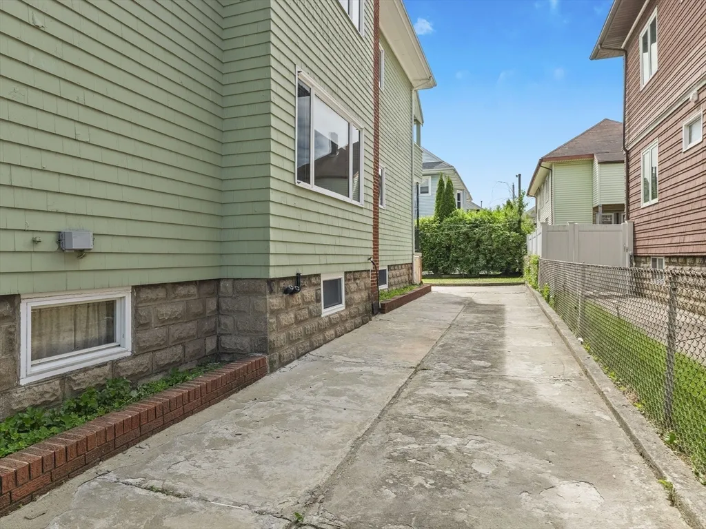 2 bed, 1 bath apartment for rent at 35 Wright Ave Unit 1, South Medford — photo 17 of 17
