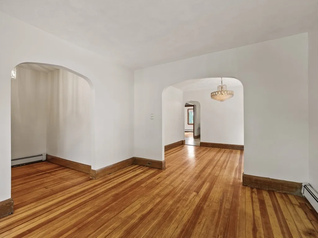 2 bed, 1 bath apartment for rent at 35 Wright Ave Unit 1, South Medford — photo 12 of 17