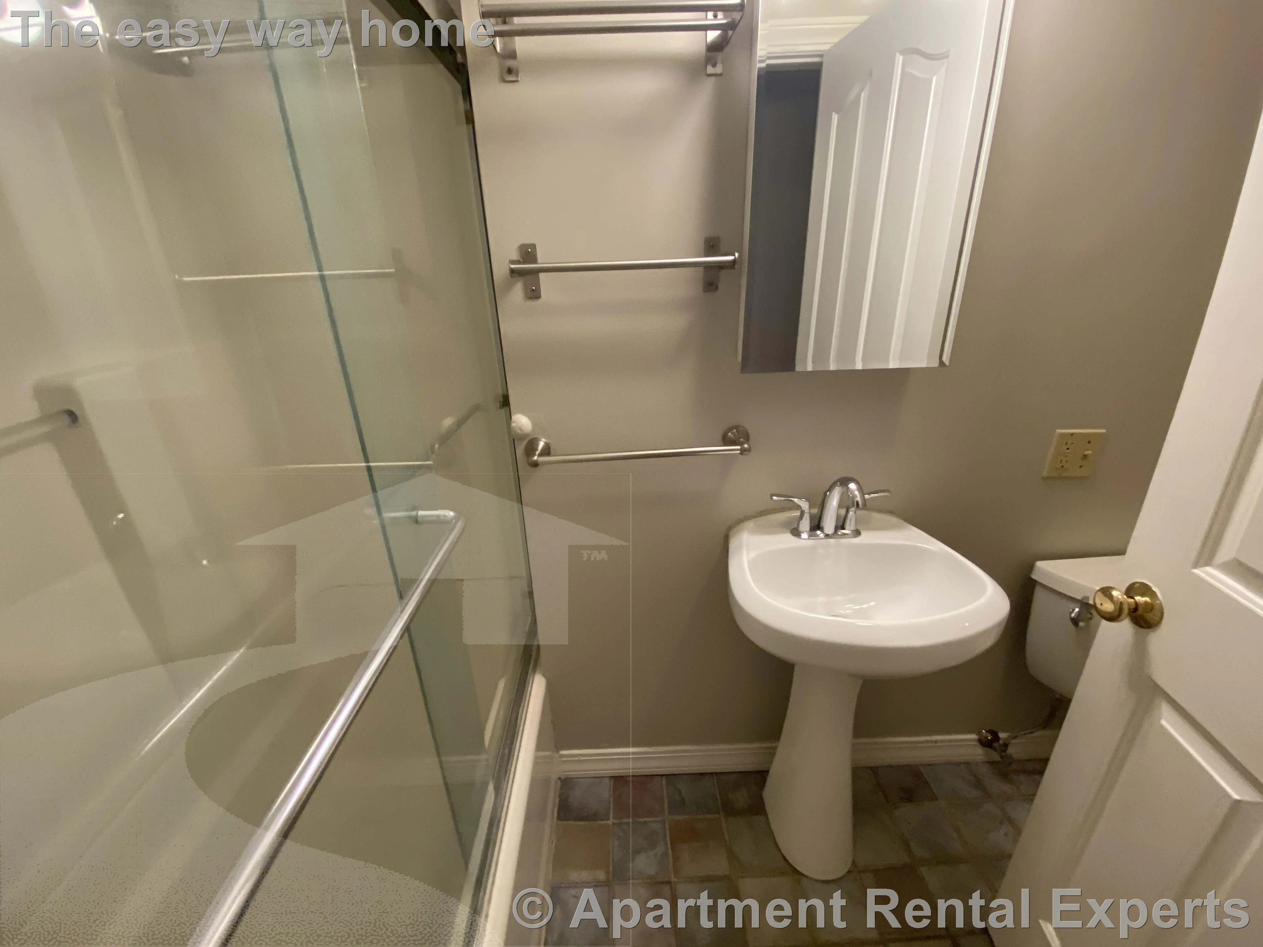 3 bed, 1 bath apartment for rent at 350 Allston St Unit 1, Cambridgeport — photo 10 of 14