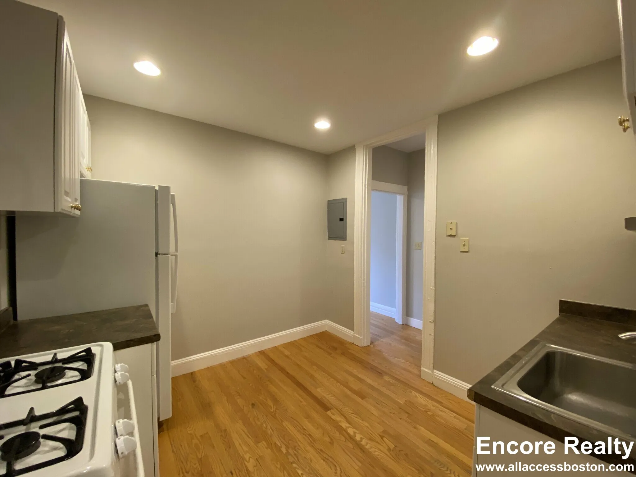 3 bed, 1 bath apartment for rent at 350 Allston St Unit 3, Cambridgeport — photo 9 of 16