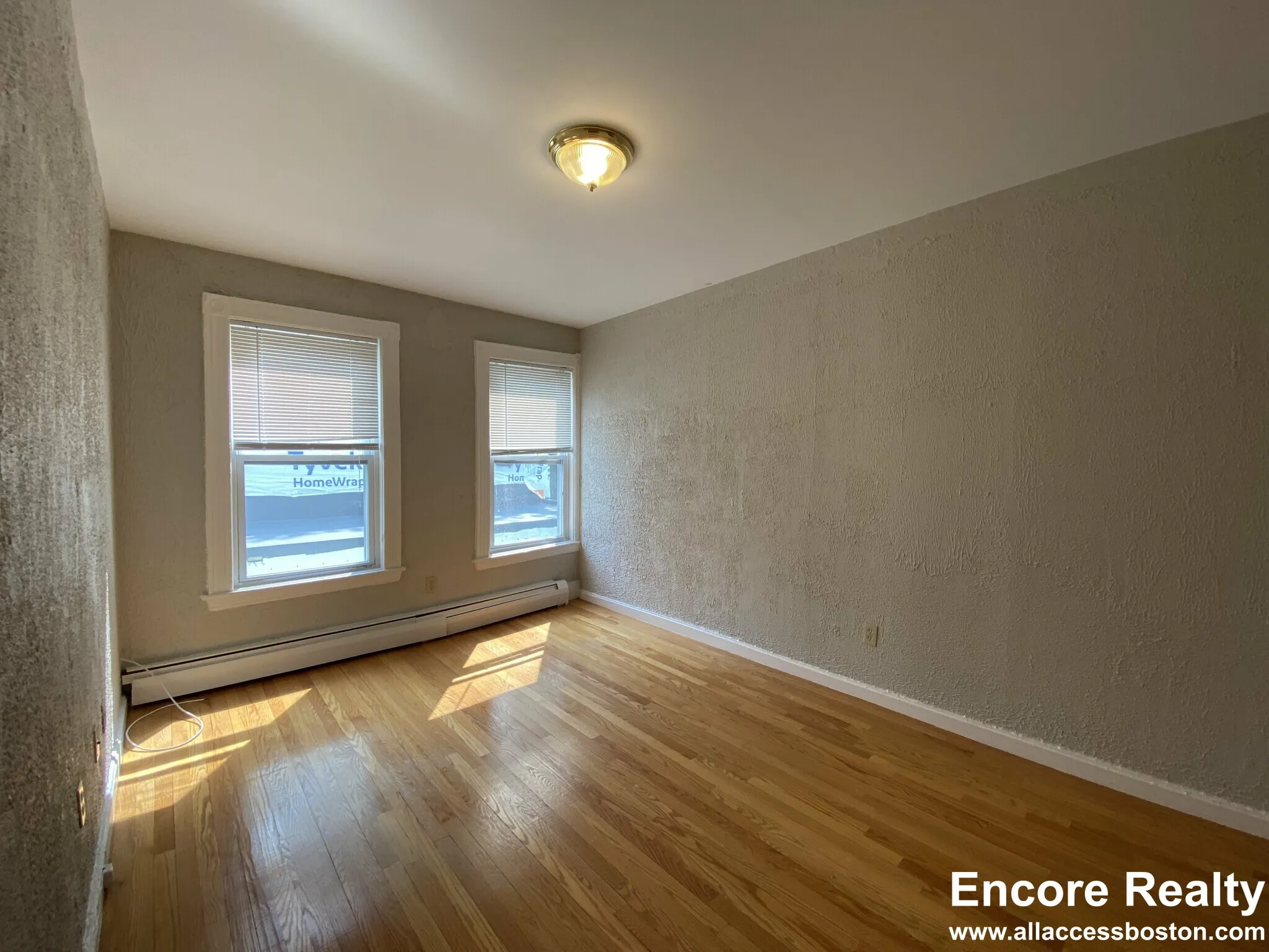 3 bed, 1 bath apartment for rent at 350 Allston St Unit 3, Cambridgeport — photo 2 of 16