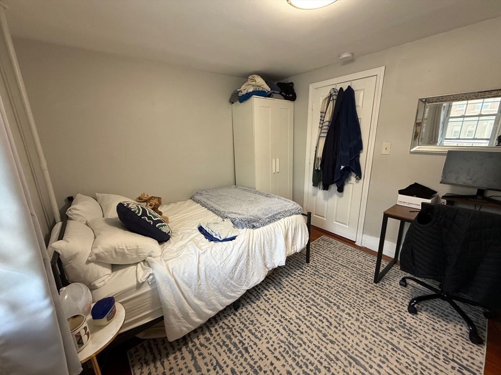 4 bed, 1 bath apartment for rent at 350 Dorchester St Unit 1, South Boston — photo 18 of 31