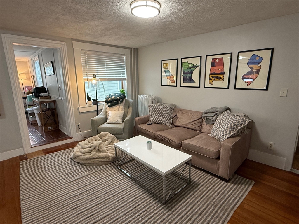4 bed, 1 bath apartment for rent at 350 Dorchester St Unit 1, South Boston — photo 3 of 31