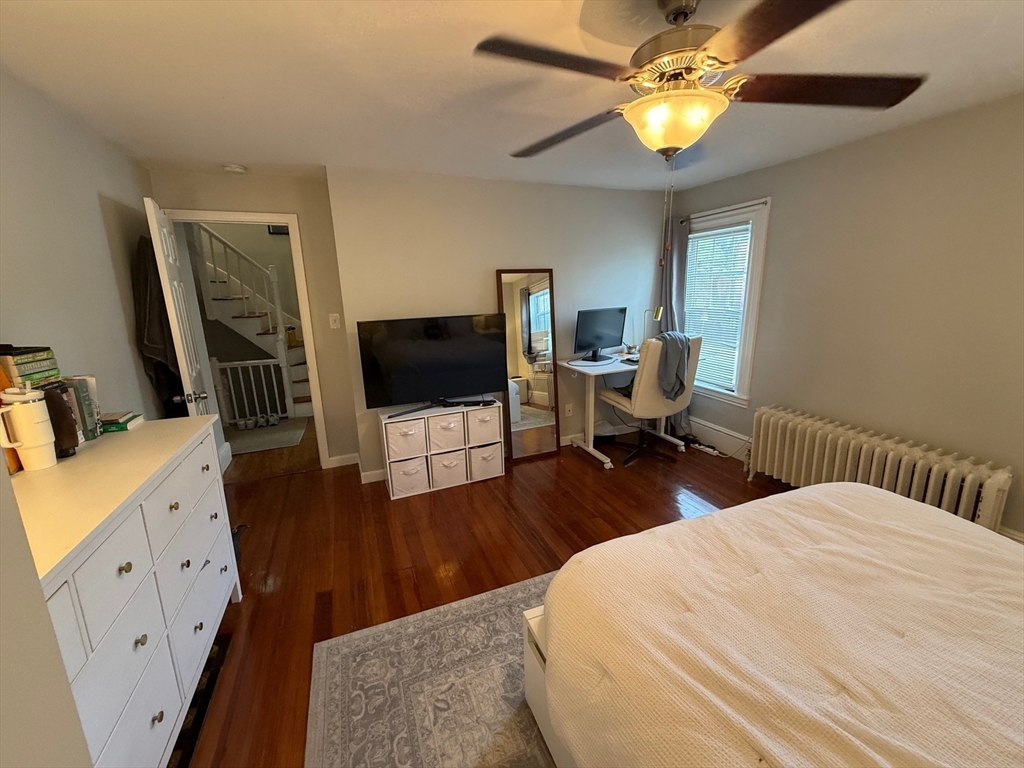 4 bed, 1 bath apartment for rent at 350 Dorchester St Unit 1, South Boston — photo 16 of 31