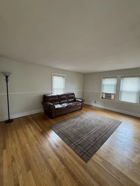 2 bed, 1 bath apartment for rent at 350 Jefferson Ave Unit 2, Salem — photo 29 of 34