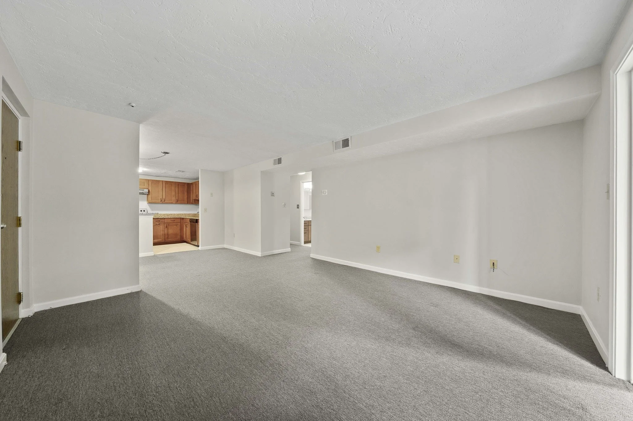 2 bed, 1 bath apartment for rent at 350 Neponset St Unit B, Canton — photo 11 of 23