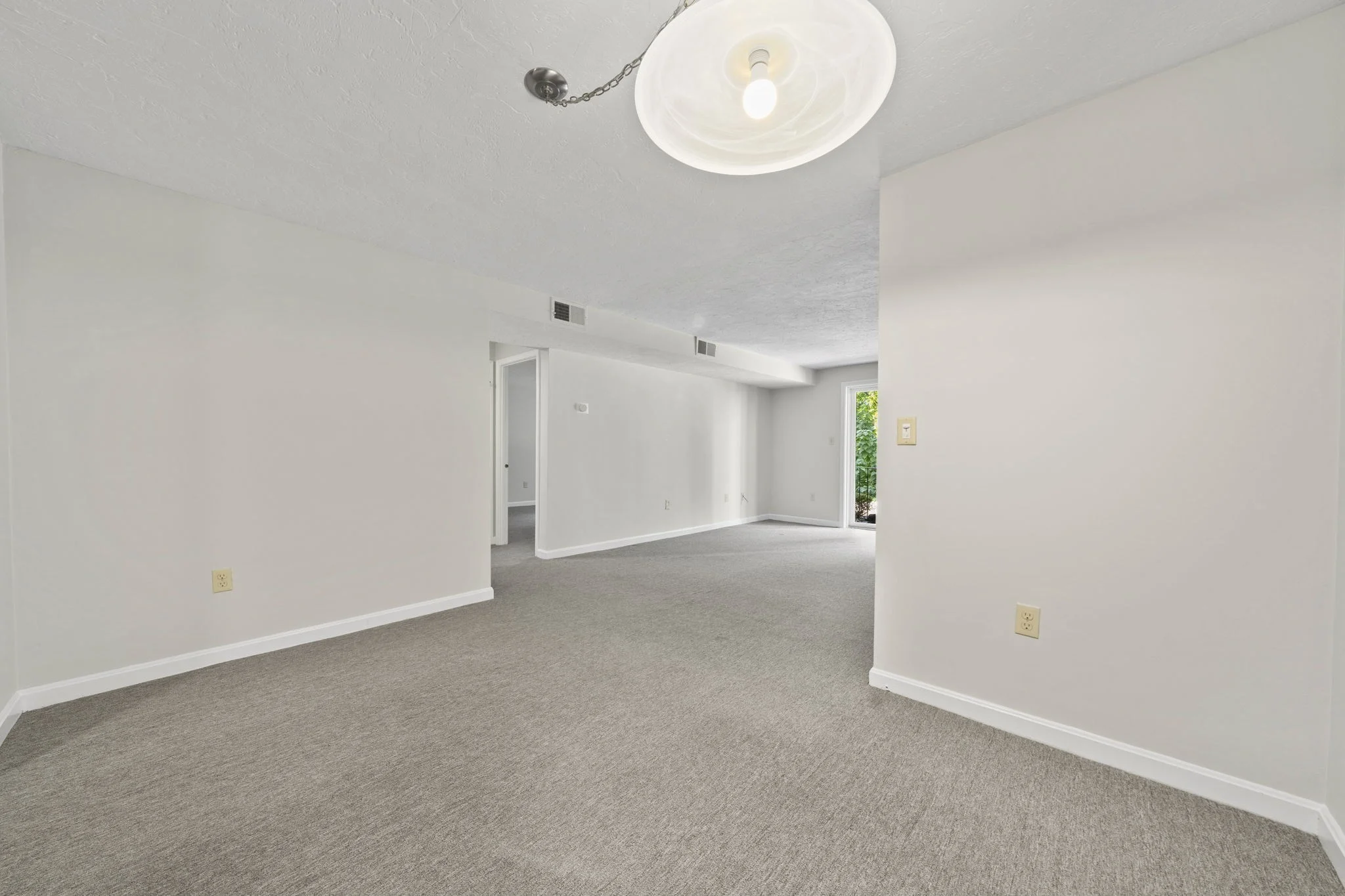 2 bed, 1 bath apartment for rent at 350 Neponset St Unit B, Canton — photo 10 of 23