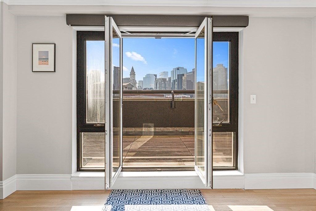 1 bed, 1 bath apartment for rent at 350 North St Unit 702, Waterfront — photo 4 of 24