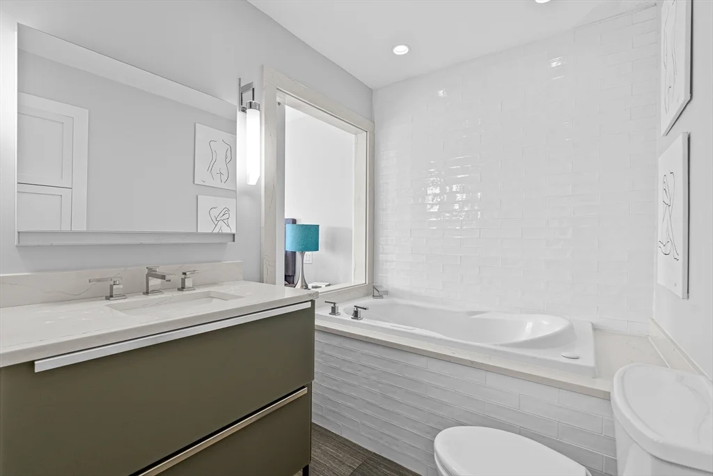 2 bed, 2 bath apartment for rent at 350 North St Unit 902, Boston — photo 16 of 24