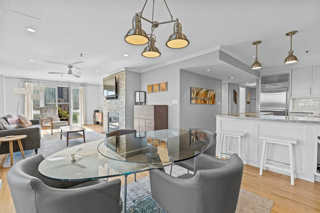 2 bed, 2 bath apartment for rent at 350 North St Unit 902, Boston — photo 6 of 24