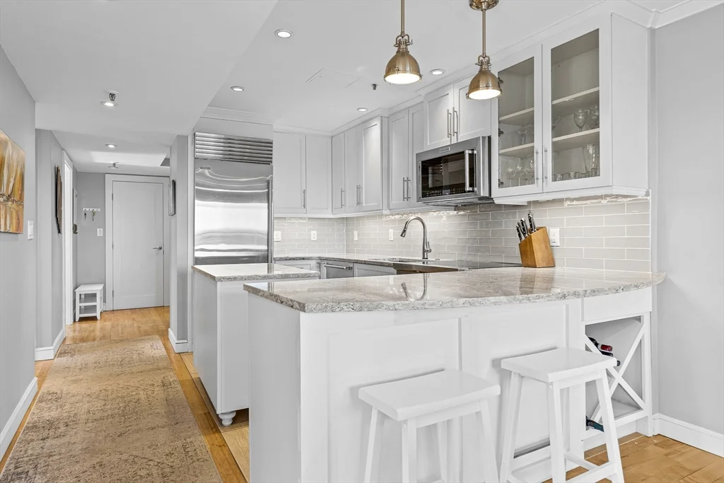 2 bed, 2 bath apartment for rent at 350 North St Unit 902, Boston — photo 7 of 24