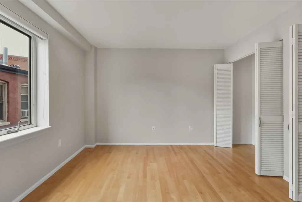 2 bed, 1 bath apartment for rent at 350 North Unit 300, North End — photo 15 of 25