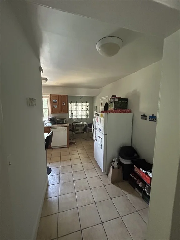 1 bed, 1 bath apartment for rent at 350 Plain St Unit 1L, Braintree — photo 6 of 13