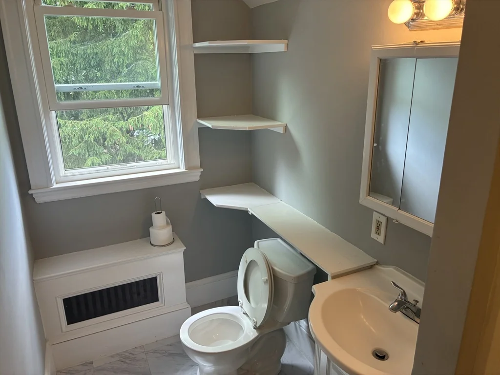 2 bed, 1 bath apartment for rent at 350 Plain St Unit 2, Braintree — photo 5 of 22