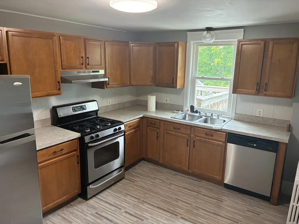 2 bed, 1 bath apartment for rent at 350 Plain St Unit 2, Braintree — photo 14 of 22