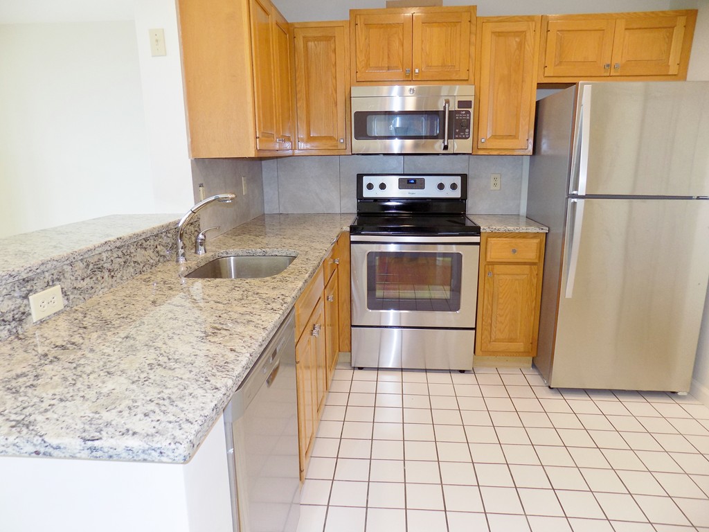 Studio bed, 1 bath apartment for rent at 350 Revere Beach Blvd Unit 10G, Revere Beach — photo 6 of 28