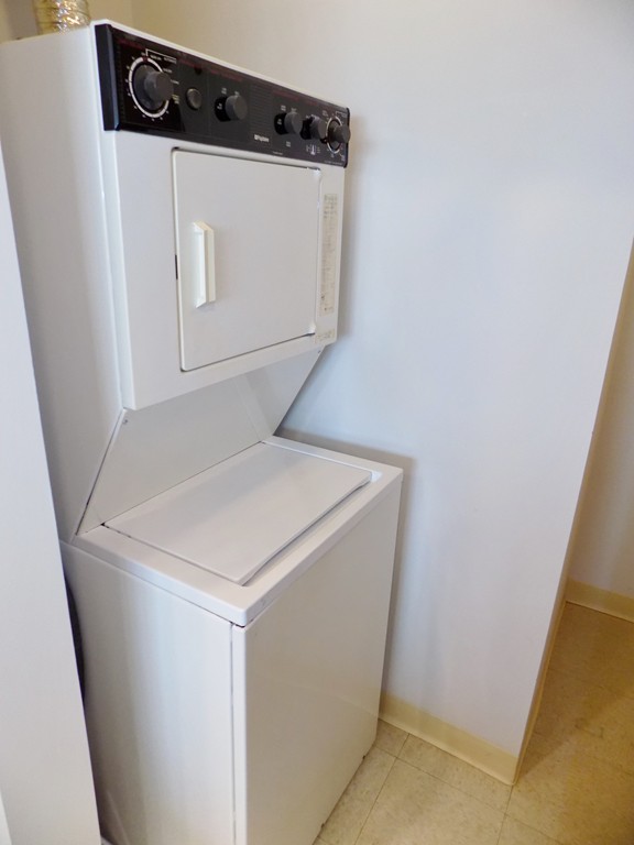 Studio bed, 1 bath apartment for rent at 350 Revere Beach Blvd Unit 10G, Revere Beach — photo 12 of 28