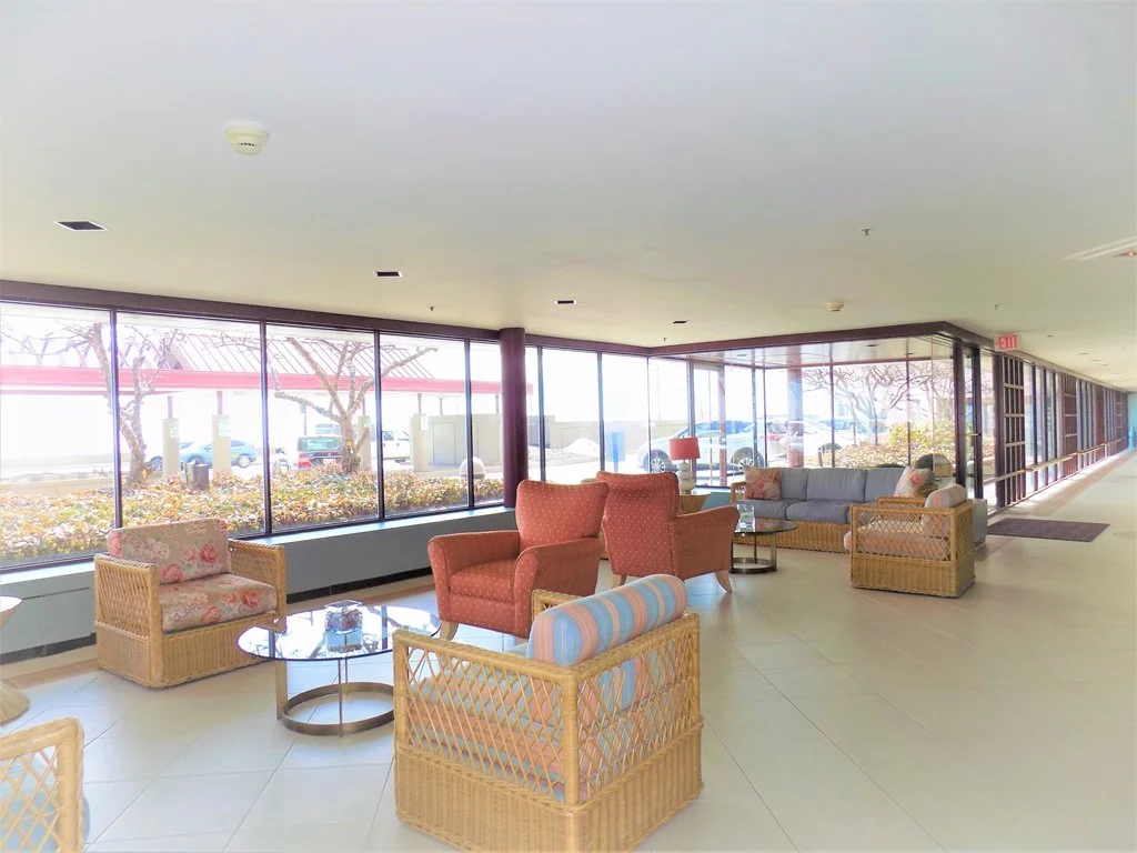 2 bed, 2 bath apartment for rent at 350 Revere Beach Blvd Unit 13K, Revere Beach — photo 3 of 27