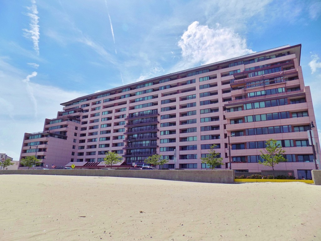Studio bed, 1 bath apartment for rent at 350 Revere Beach Blvd Unit 5T, Revere Beach