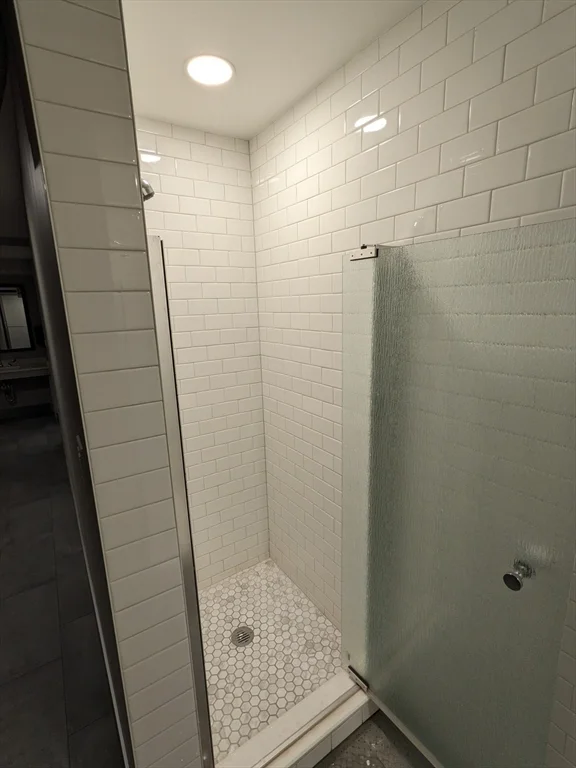 1 bed, 1 bath apartment for rent at 350 Revere Beach Blvd Unit 9, Revere — photo 36 of 39