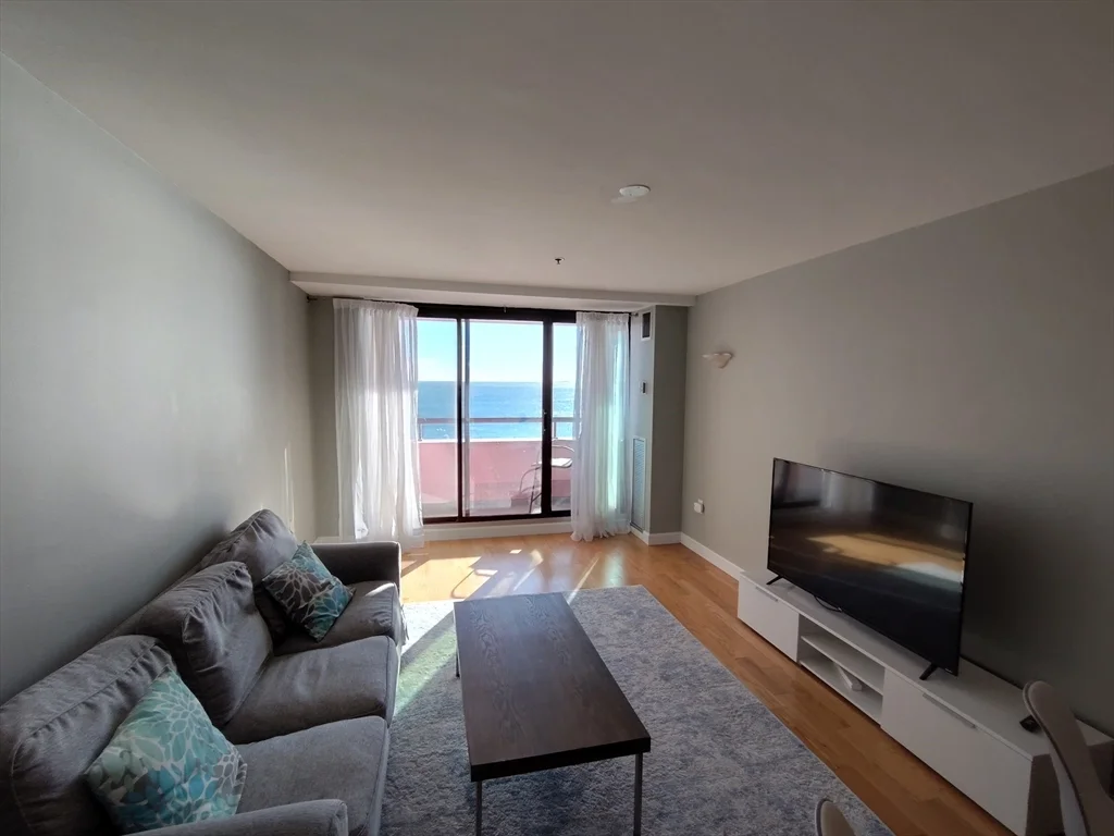 1 bed, 1 bath apartment for rent at 350 Revere Beach Blvd Unit 9, Revere — photo 6 of 39