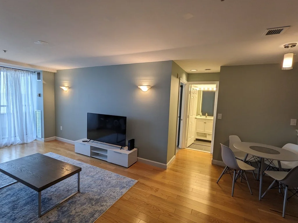 1 bed, 1 bath apartment for rent at 350 Revere Beach Blvd Unit 9, Revere — photo 18 of 39