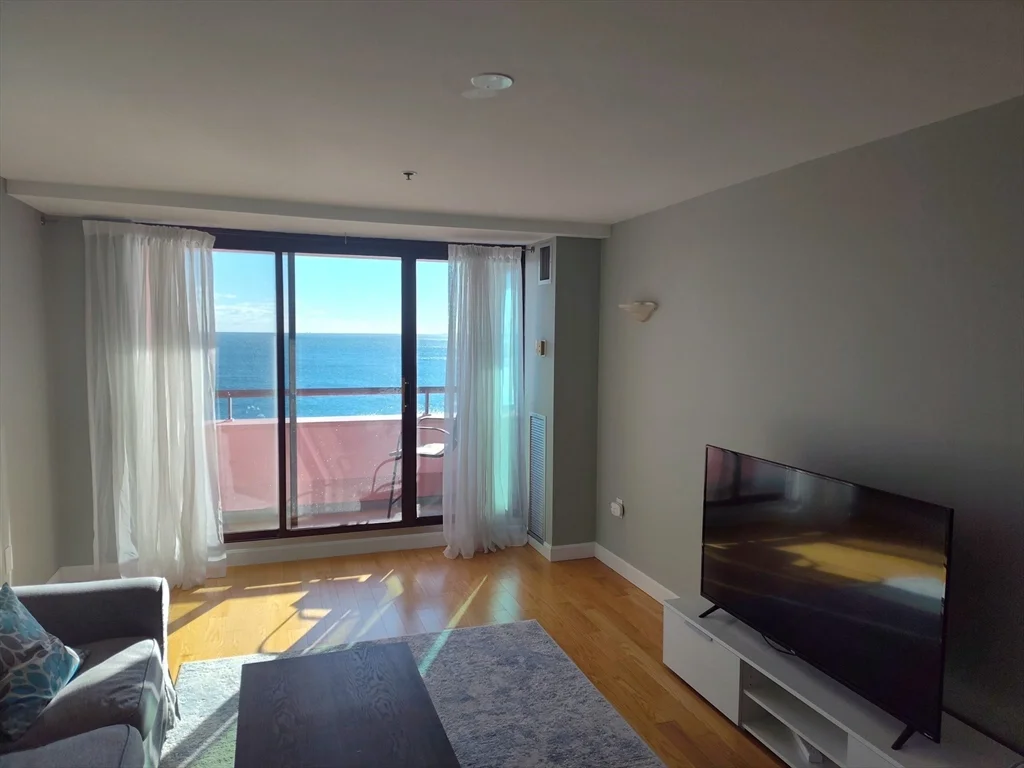 1 bed, 1 bath apartment for rent at 350 Revere Beach Blvd Unit 9, Revere — photo 2 of 39