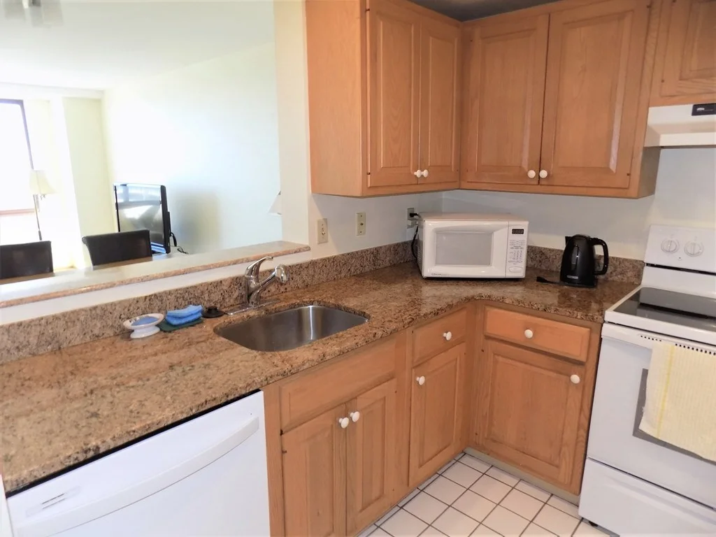 1 bed, 1 bath apartment for rent at 350 Revere Beach Boulevard Unit 4D, Revere — photo 8 of 34