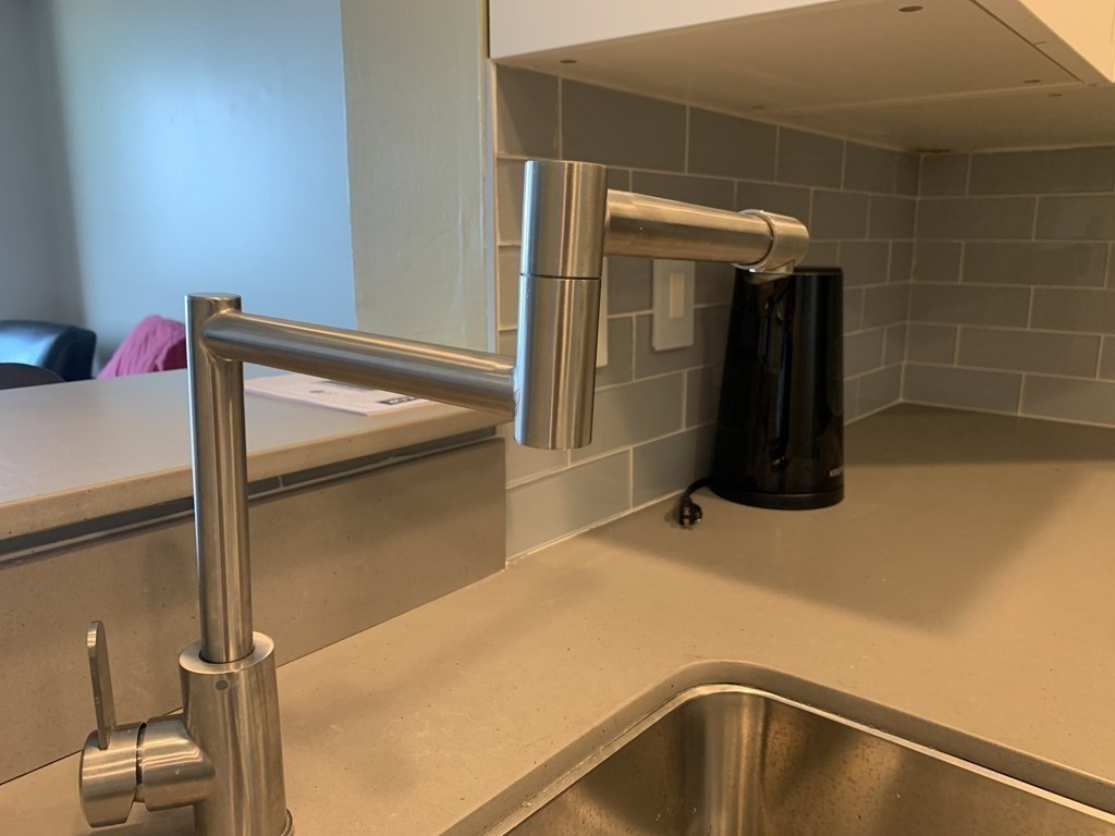 Studio bed, 1 bath apartment for rent at 350 Revere Beach Boulevard Unit 8T, Revere — photo 3 of 30