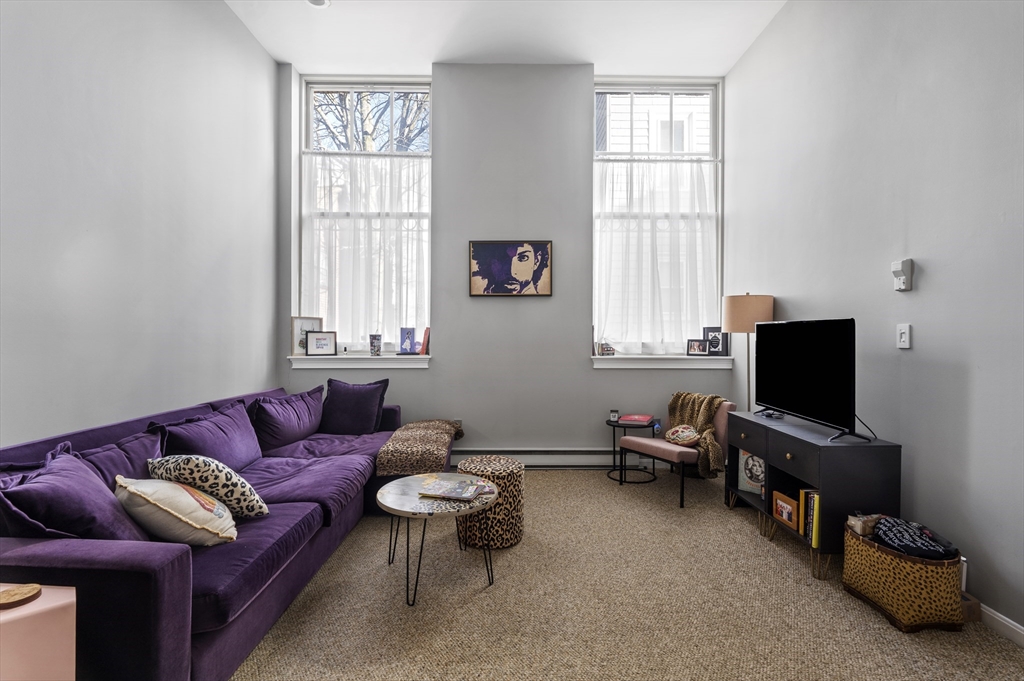 2 bed, 1 bath apartment for rent at 350 W 4th St Unit 200, South Boston — photo 4 of 11