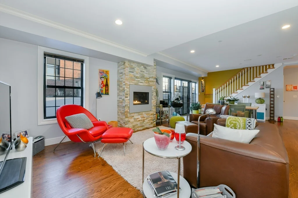 3 bed, 2 bath apartment for rent at 350 West Broadway Unit 10, South Boston — photo 14 of 22