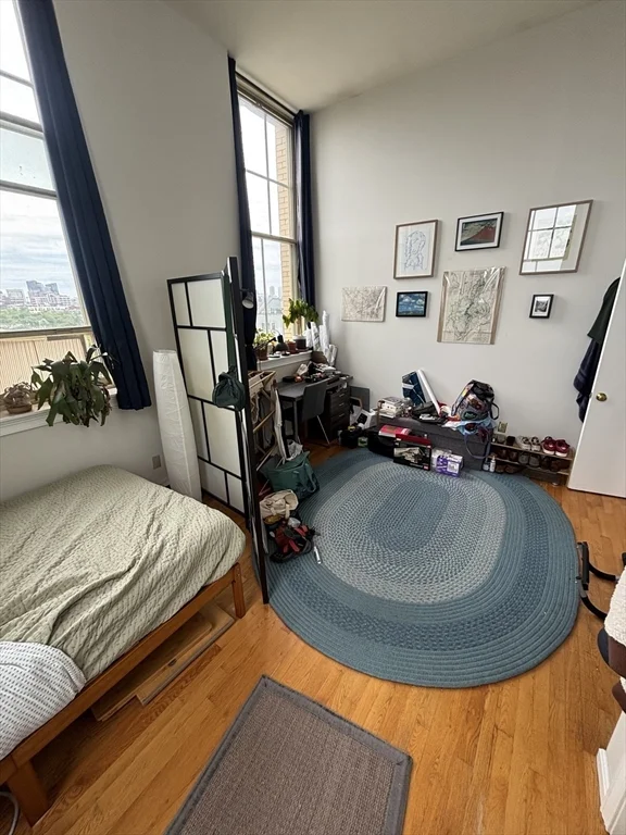 3 bed, 1 bath apartment for rent at 350 W Fourth Unit 408, South Boston — photo 6 of 20
