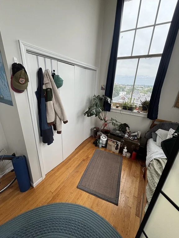 3 bed, 1 bath apartment for rent at 350 W Fourth Unit 408, South Boston — photo 5 of 20
