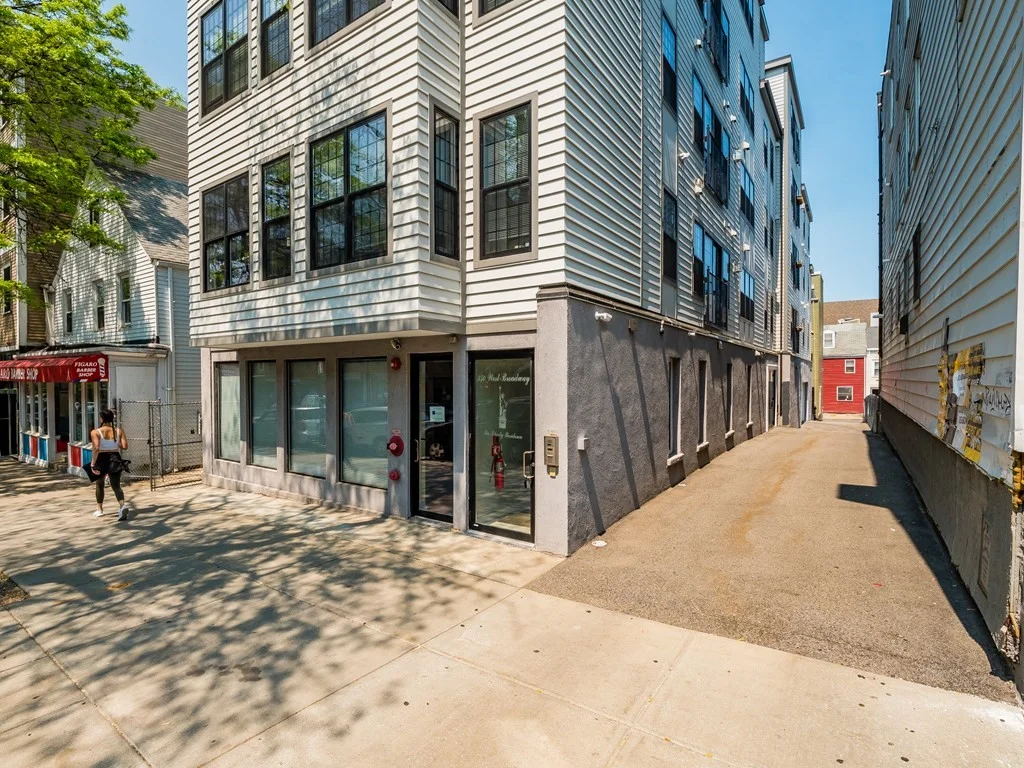 3 bed, 2 bath apartment for rent at 350 West Broadway Unit 3, South Boston — photo 21 of 22