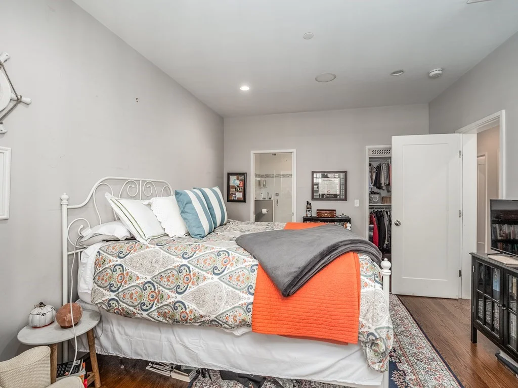 3 bed, 2 bath apartment for rent at 350 West Broadway Unit 3, South Boston — photo 14 of 22