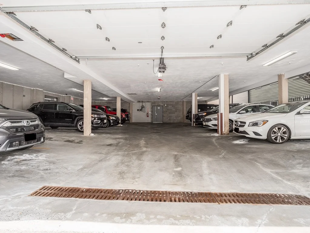 3 bed, 2 bath apartment for rent at 350 West Broadway Unit 3, South Boston — photo 19 of 22
