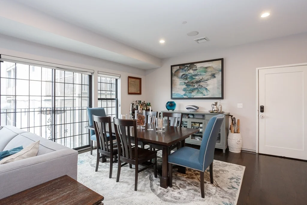 2 bed, 2 bath apartment for rent at 350 West Broadway Unit 404, South Boston — photo 3 of 26