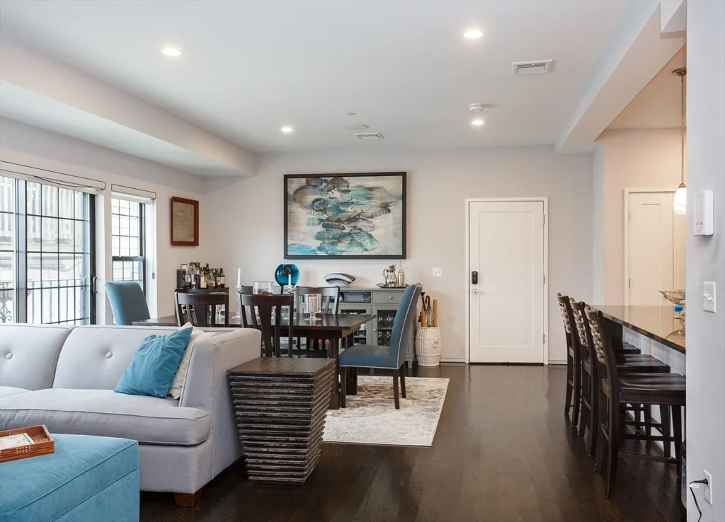 2 bed, 2 bath apartment for rent at 350 West Broadway Unit 404, South Boston — photo 4 of 26