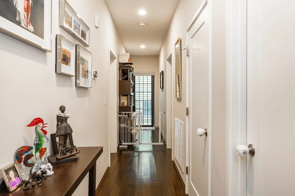 2 bed, 2 bath apartment for rent at 350 West Broadway Unit 404, South Boston — photo 11 of 26