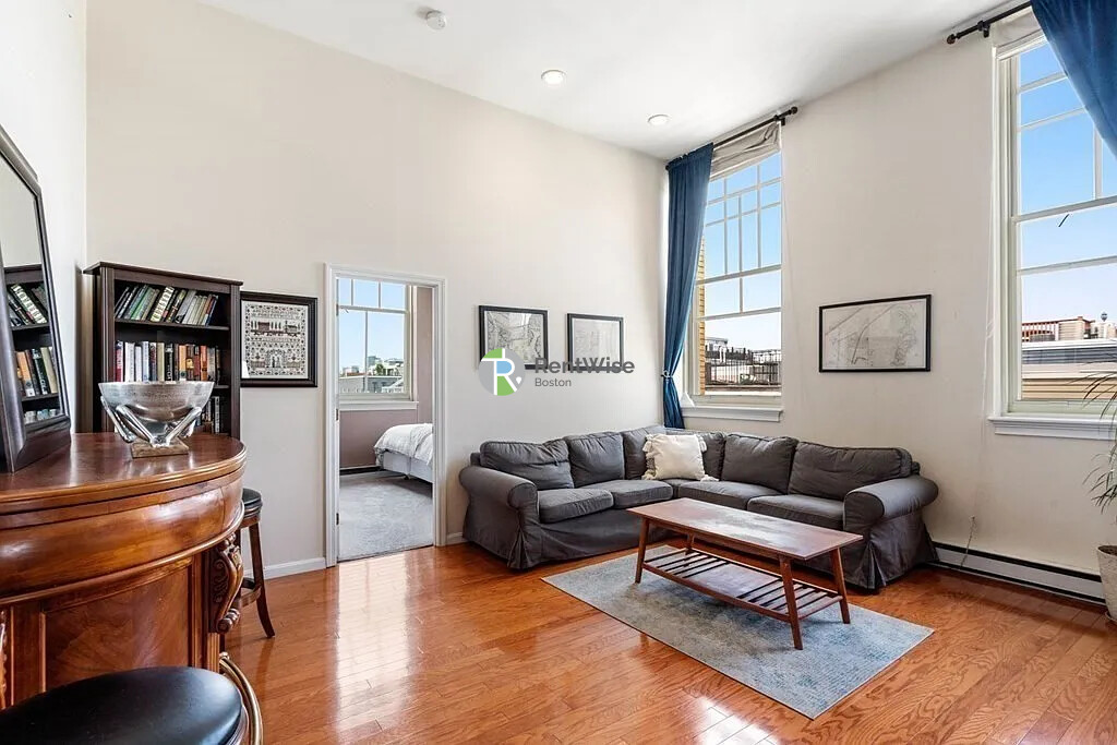 2 bed, 1 bath apartment for rent at 350 W 4th St Unit 411, South Boston — photo 5 of 12