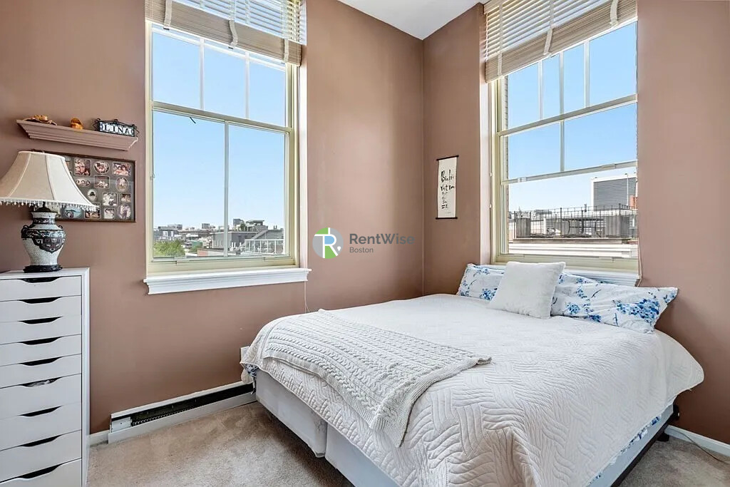 2 bed, 1 bath apartment for rent at 350 W 4th St Unit 411, South Boston — photo 7 of 12