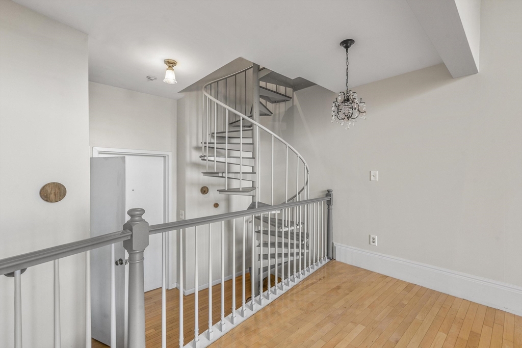 2 bed, 1 bath apartment for rent at 350 W 4th St Unit 413, South Boston — photo 8 of 15