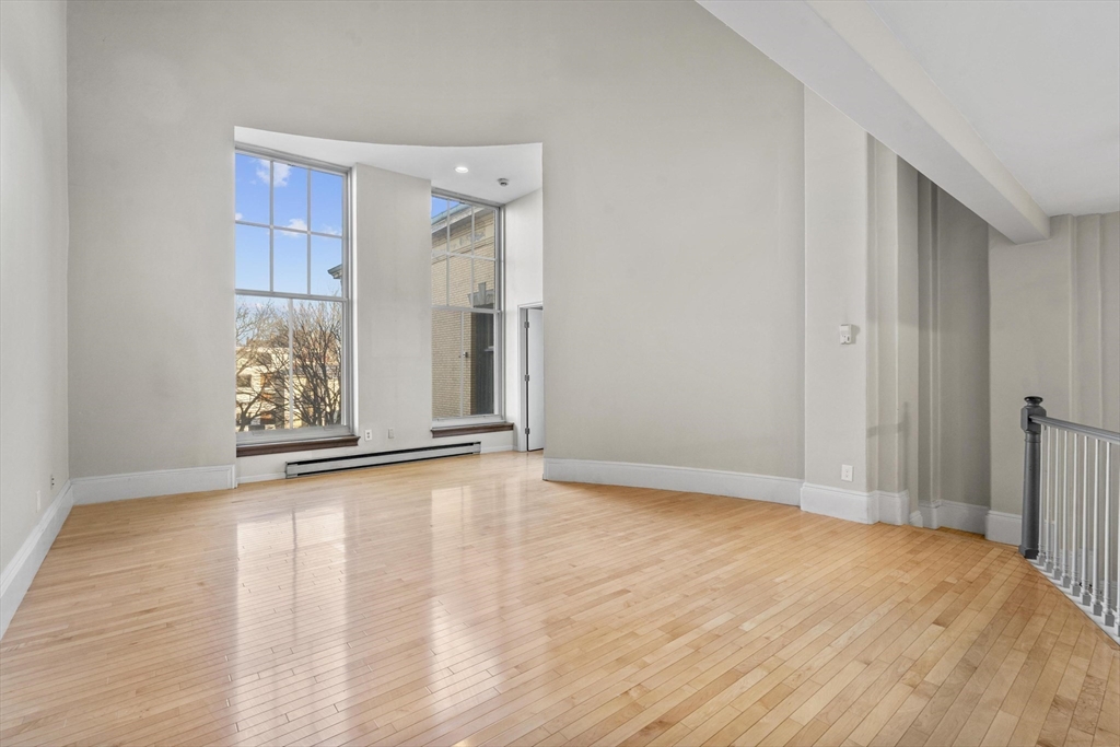 2 bed, 1 bath apartment for rent at 350 W 4th St Unit 413, South Boston — photo 1 of 15