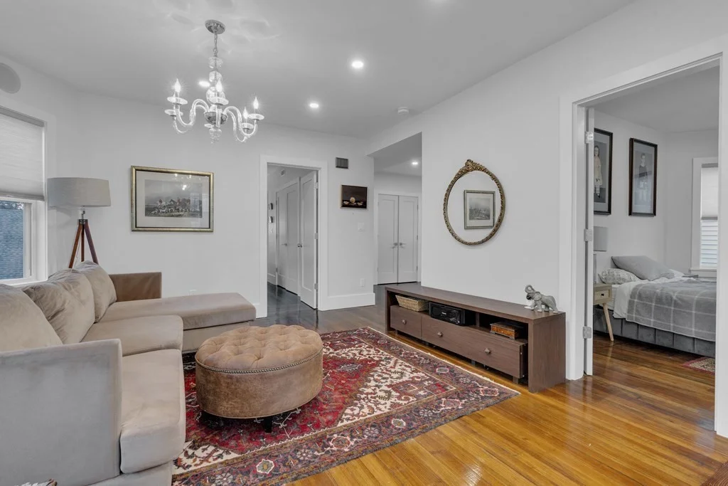 2 bed, 1 bath apartment for rent at 351 Centre St Unit 3, Dorchester — photo 9 of 12