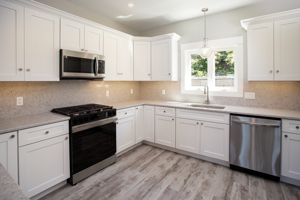 2 bed, 2 bath apartment for rent at 351 Danforth St Unit 8, Fall River — photo 9 of 21