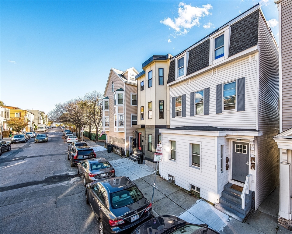 1 bed, 1 bath apartment for rent at 351 8th St Unit 3, South Boston — photo 13 of 15