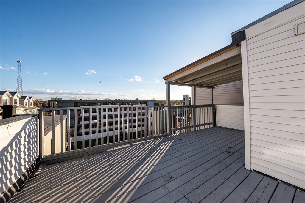 1 bed, 1 bath apartment for rent at 351 8th St Unit 3, South Boston — photo 9 of 15