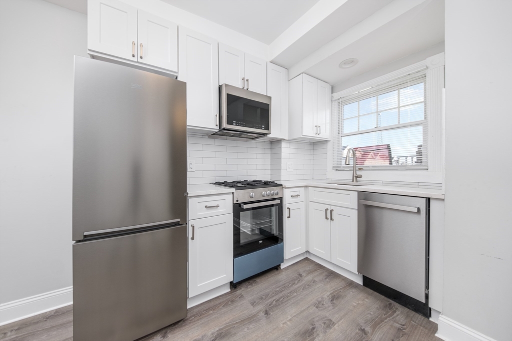1 bed, 1 bath apartment for rent at 351 8th St Unit 3, South Boston — photo 2 of 15