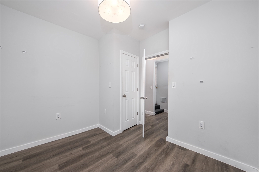 1 bed, 1 bath apartment for rent at 351 8th St Unit 3, South Boston — photo 5 of 15